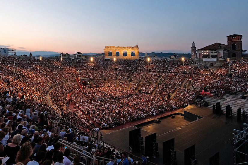 Verona Sehenswürdigkeiten und Festival Arena di Verona 2024